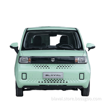 New energy high speed 110km/h range 332km 110V 220V electric car  EV